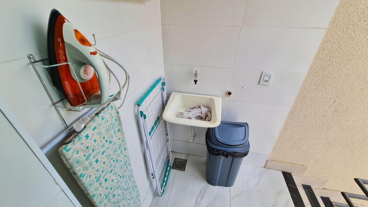 Casa Confortavel E Segura Na Regiao Da Pampulha Белу-Оризонти Экстерьер фото